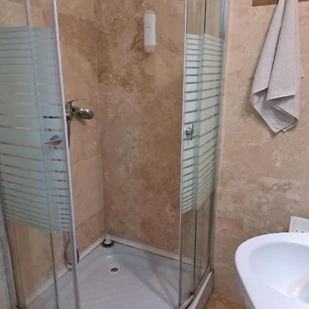 Casa Dobre * Buşteni